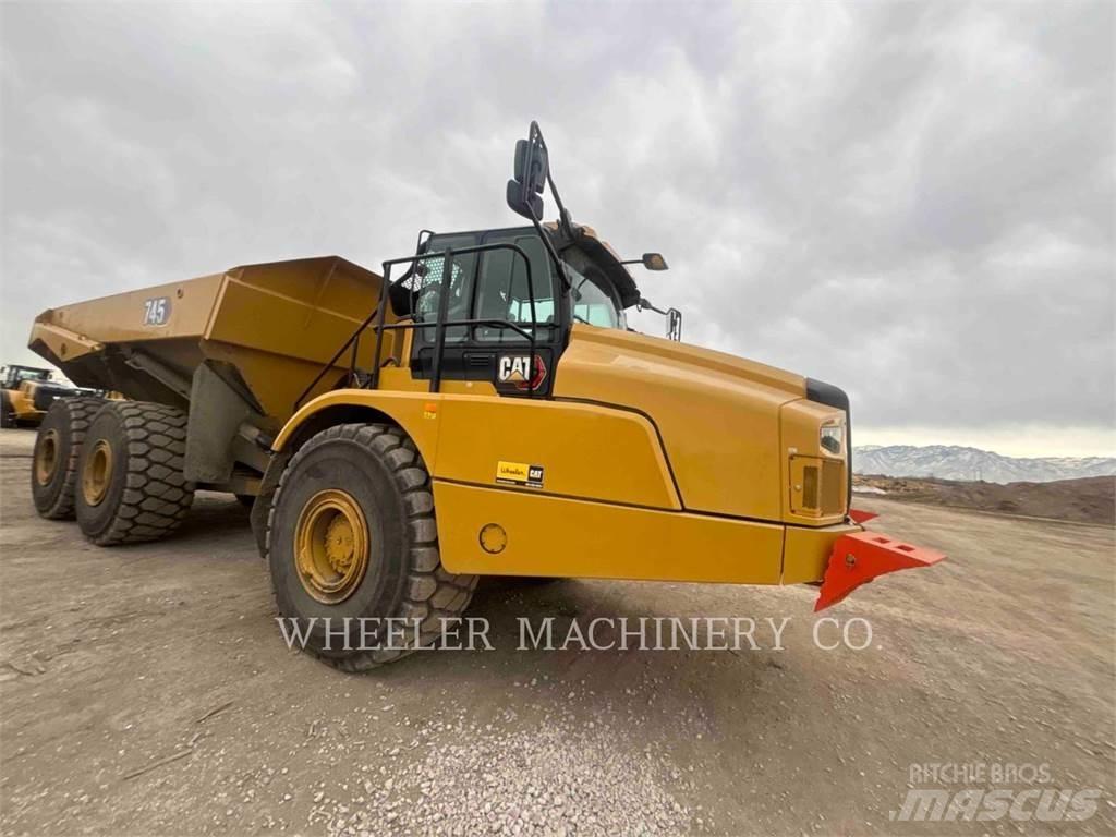 CAT 745 TG Artikulētie pašizgāzēji