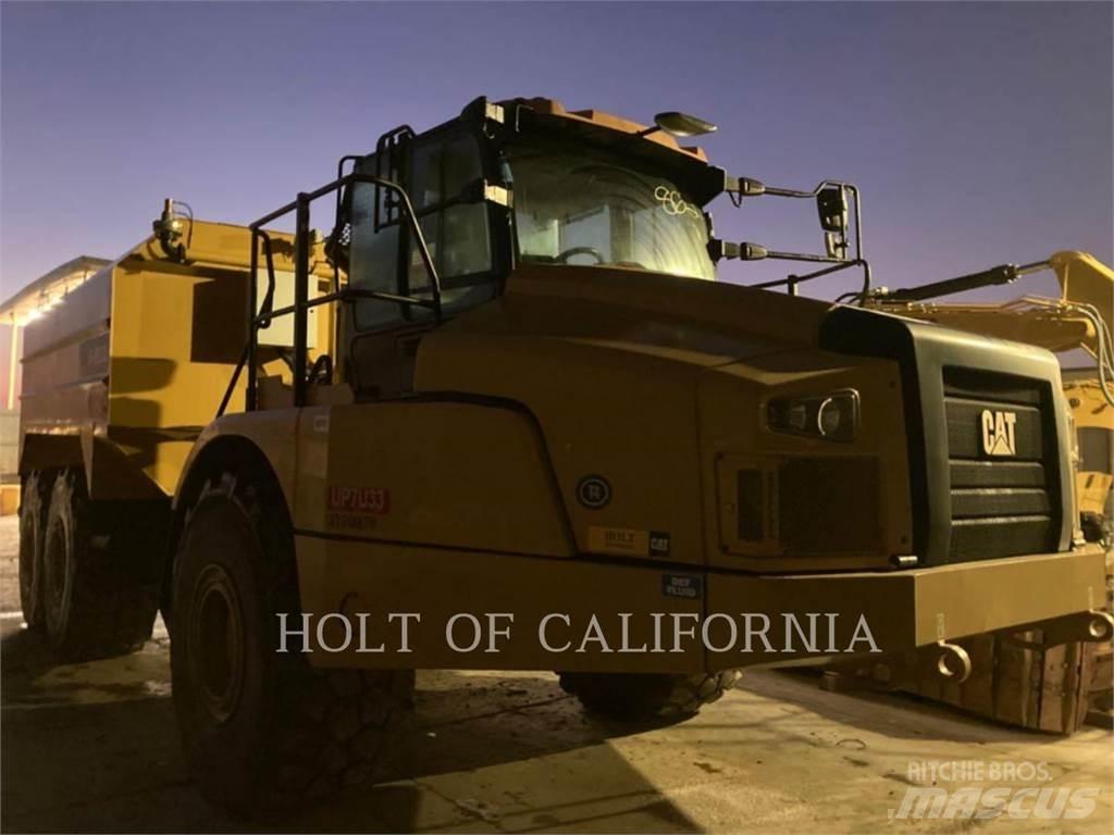 CAT 745 WT Autocisterna