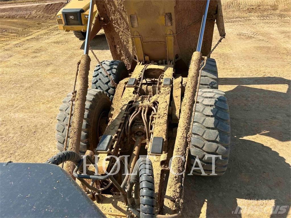 CAT 74504 Artikulētie pašizgāzēji