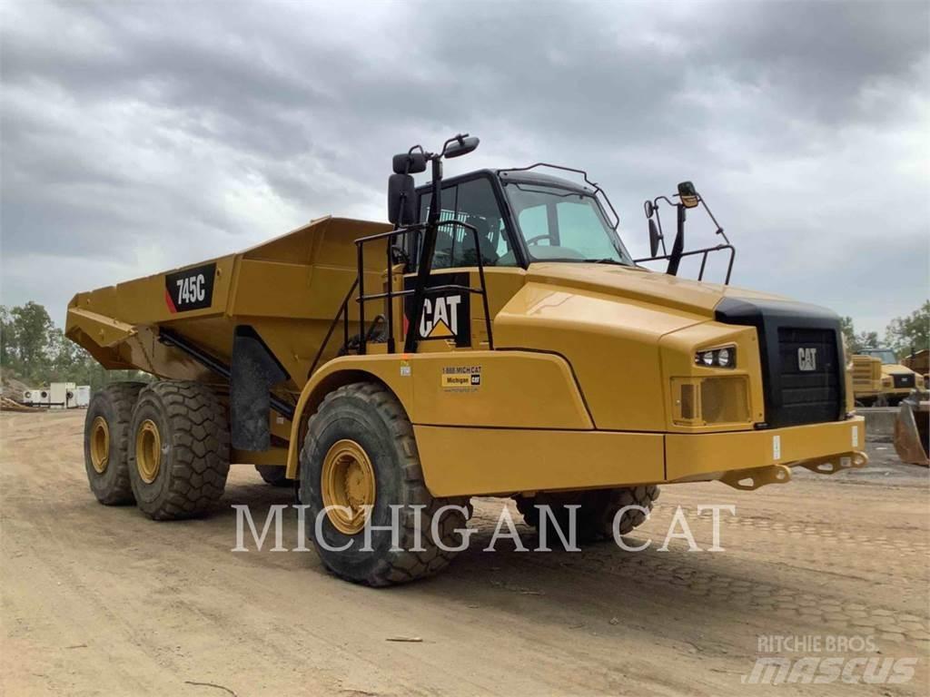 CAT 745C Artikulētie pašizgāzēji