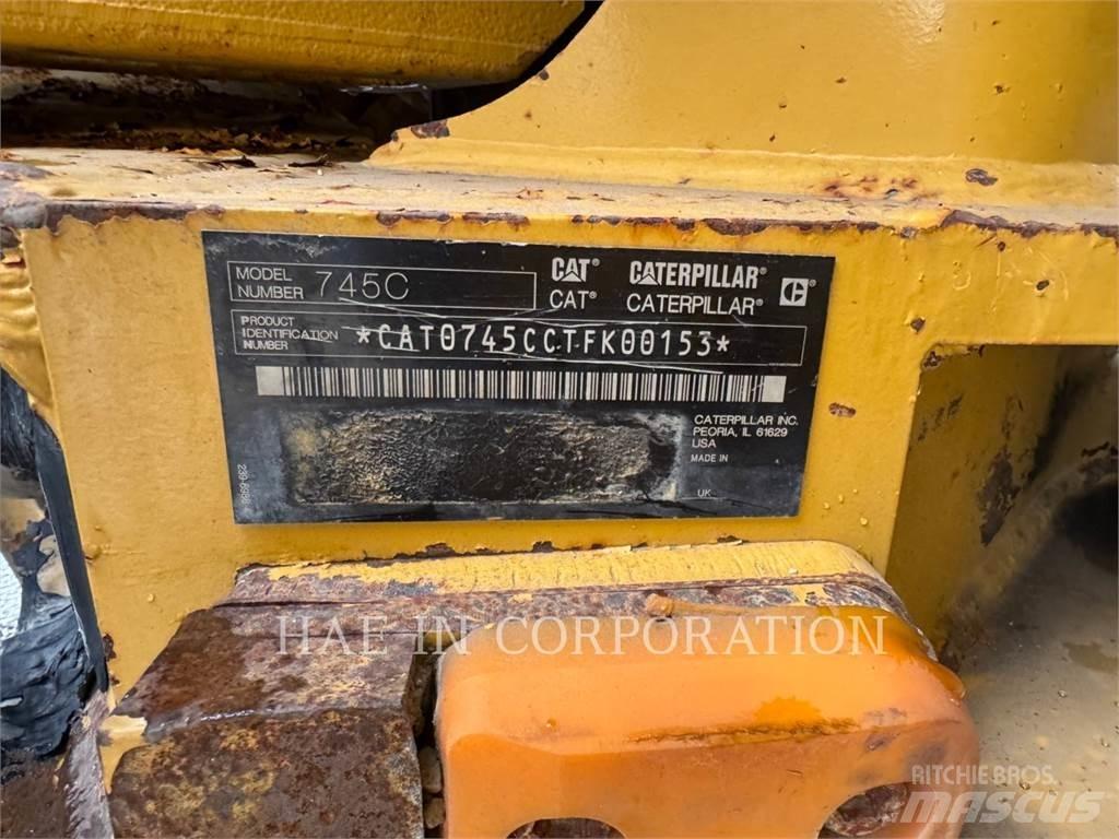 CAT 745C Artikulētie pašizgāzēji