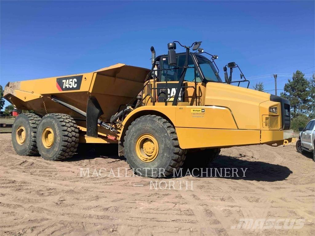 CAT 745C T Artikulētie pašizgāzēji