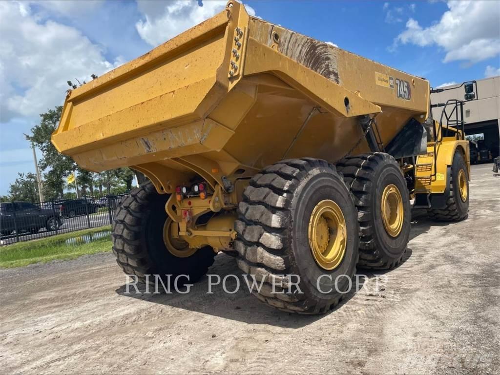 CAT 745TG Artikulētie pašizgāzēji