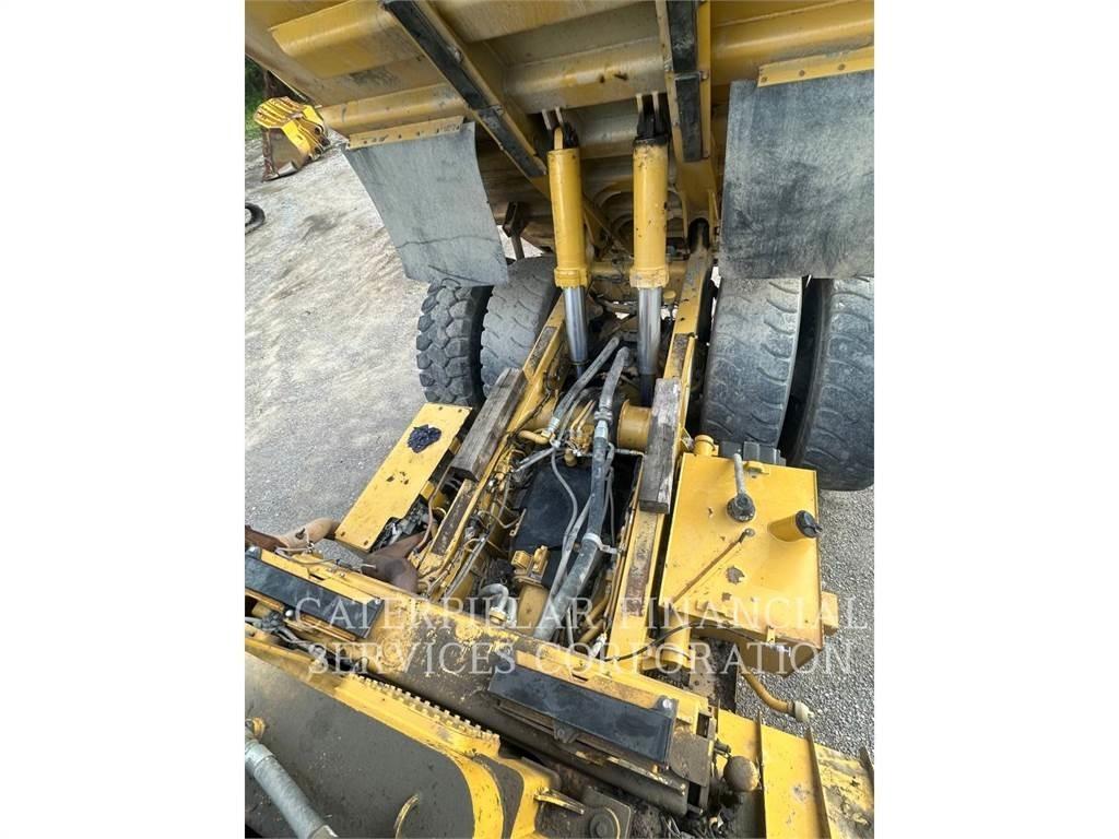 CAT 772G Artikulētie pašizgāzēji