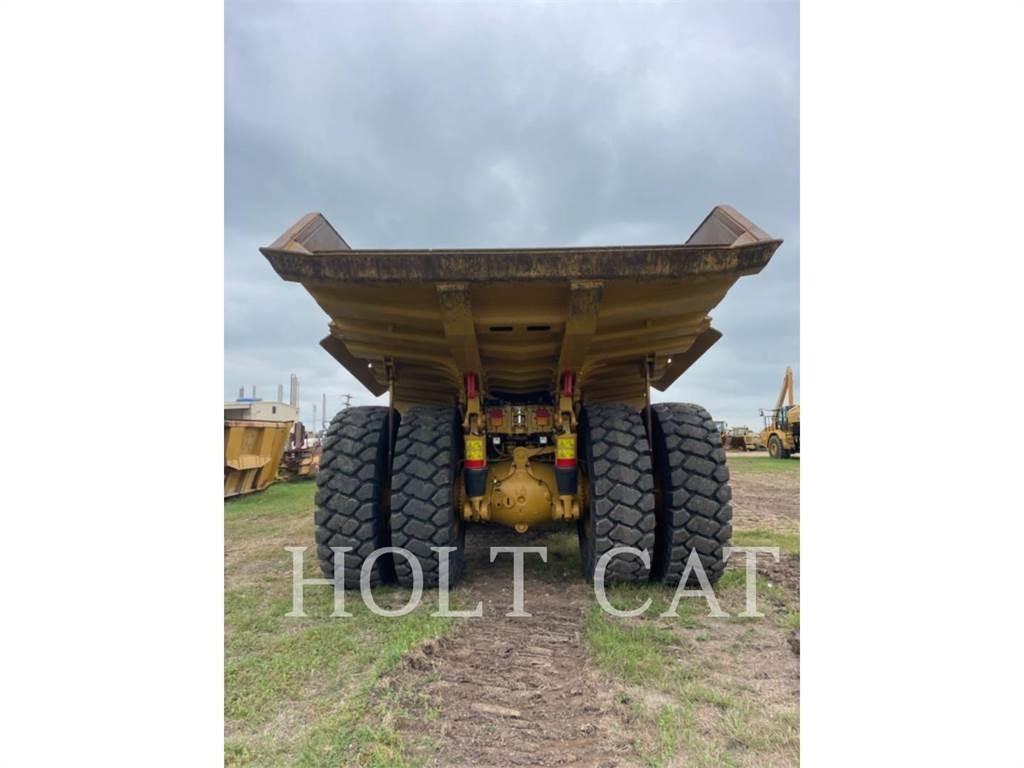 CAT 775G Artikulētie pašizgāzēji