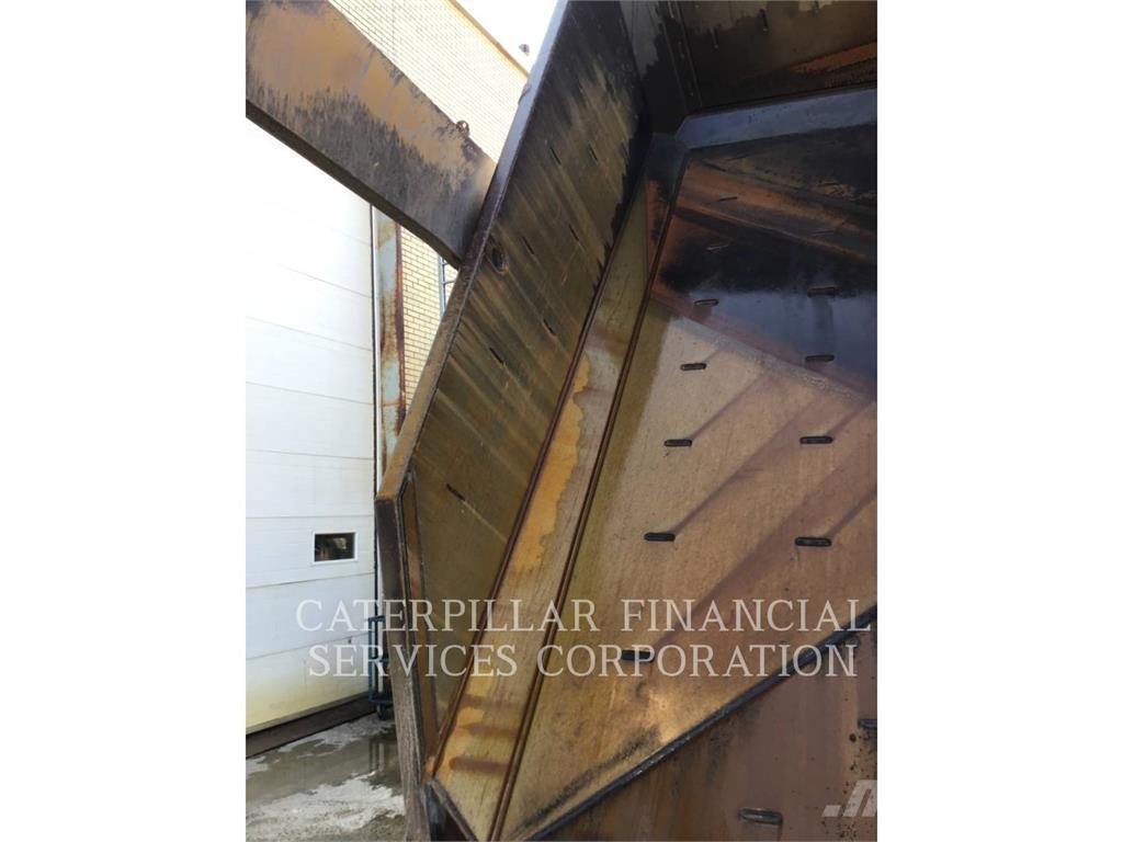 CAT 775G Artikulētie pašizgāzēji