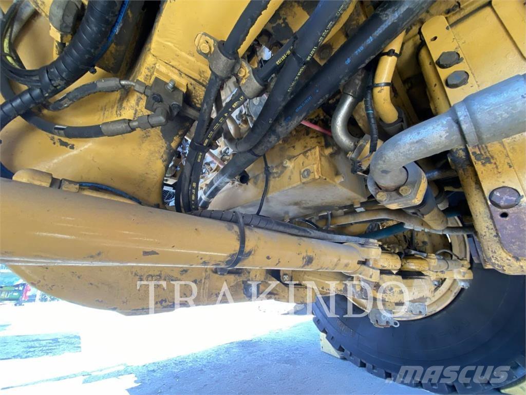 CAT 777E Artikulētie pašizgāzēji