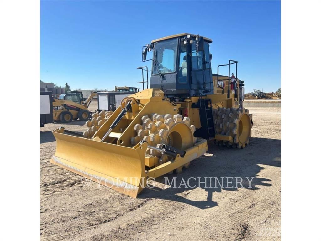 CAT 815 Augsnes blīvētāji