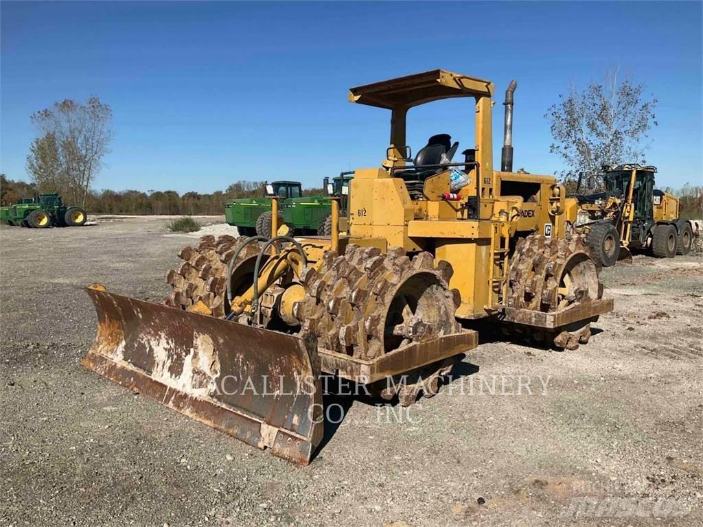 CAT 815 Augsnes blīvētāji