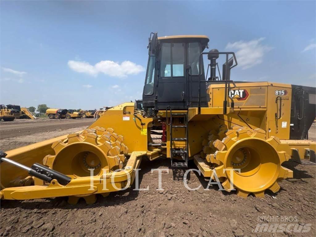 CAT 815 Augsnes blīvētāji
