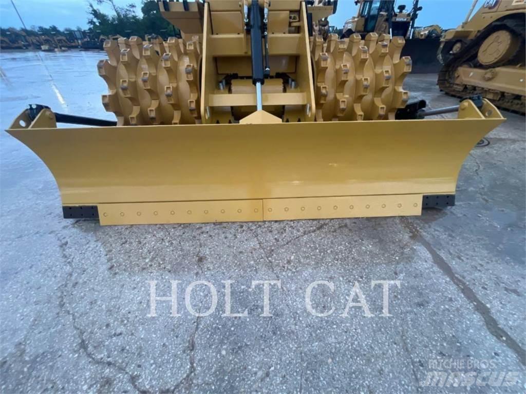 CAT 815 Augsnes blīvētāji