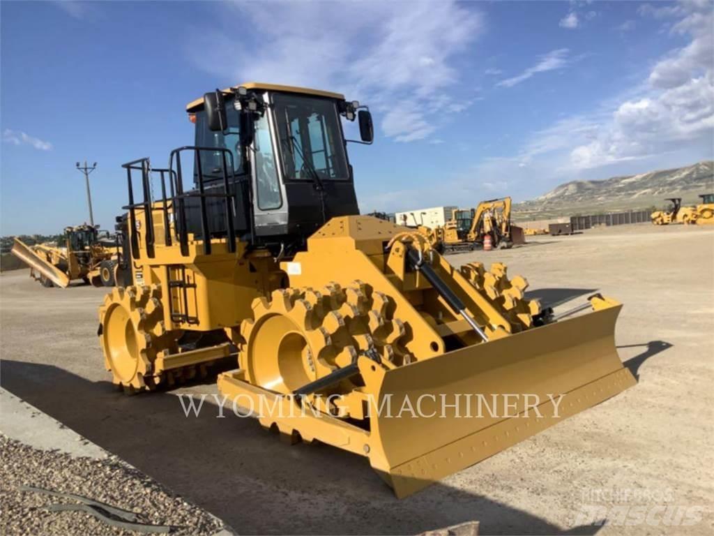 CAT 815 Augsnes blīvētāji