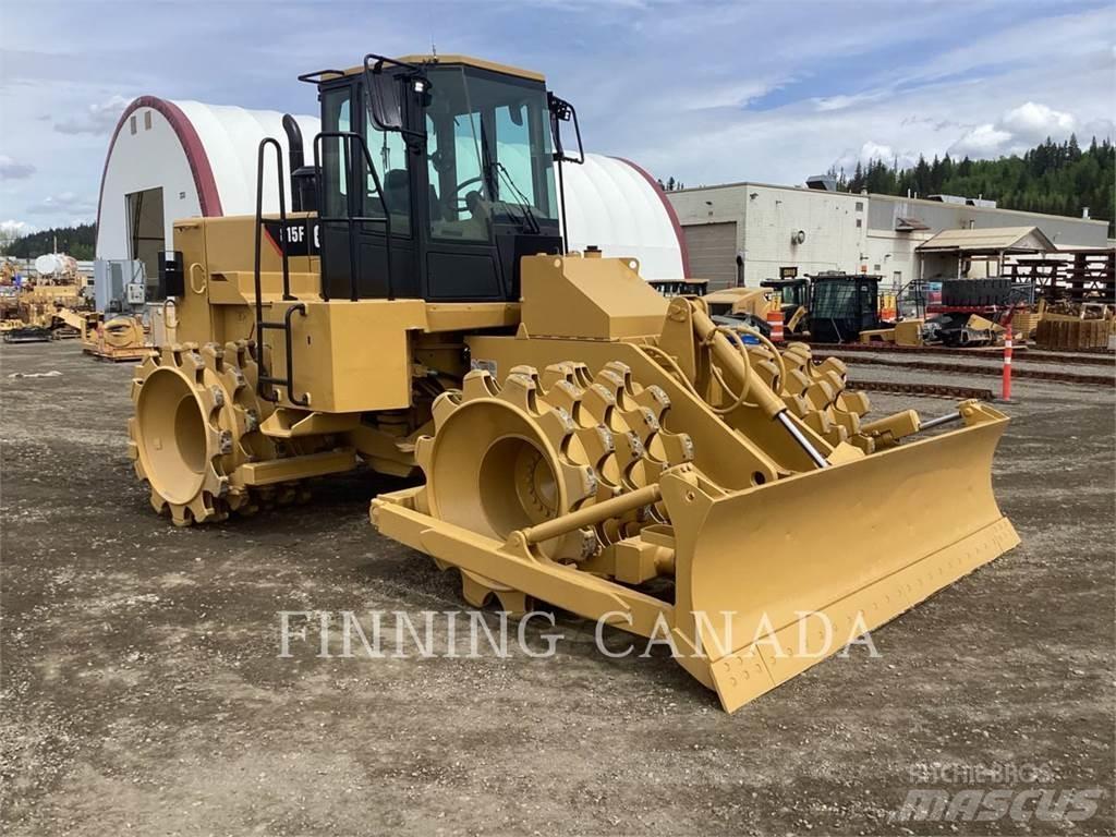 CAT 815F Augsnes blīvētāji