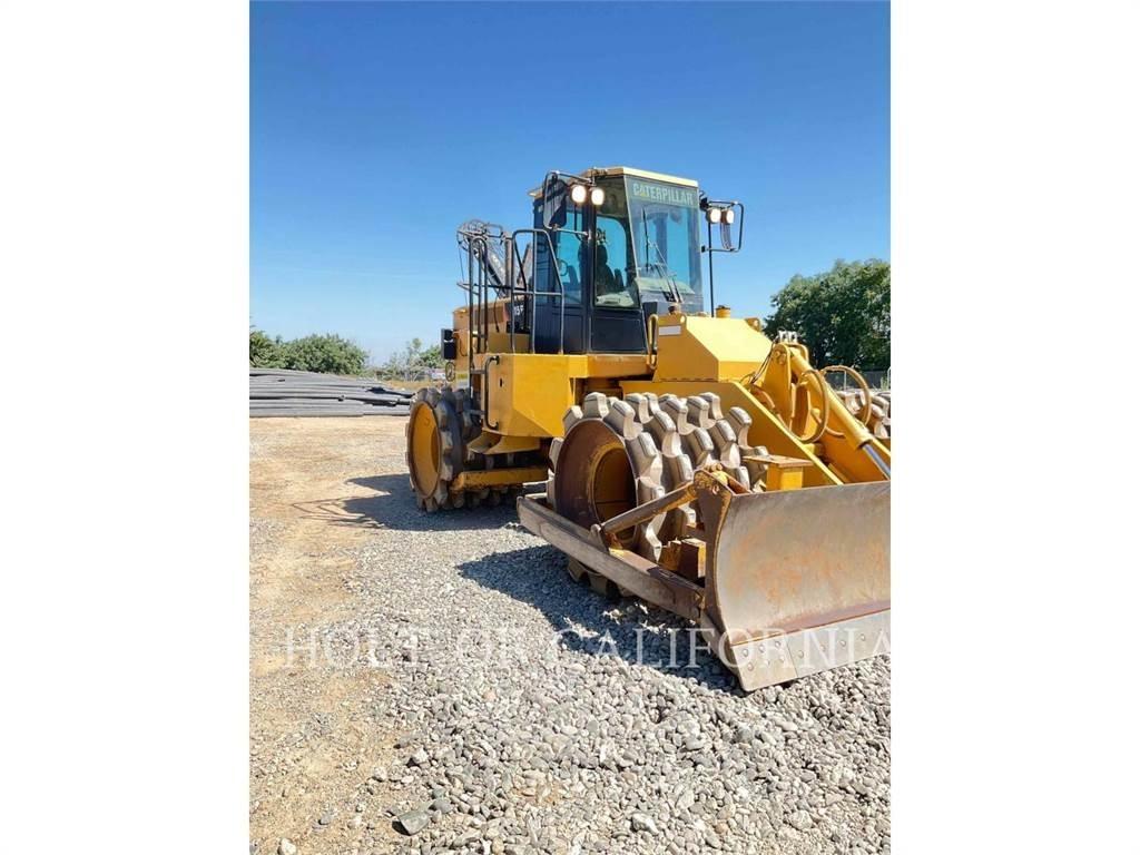 CAT 815F2 Augsnes blīvētāji