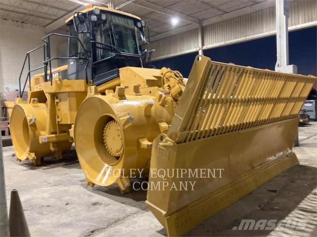 CAT 826H Augsnes blīvētāji