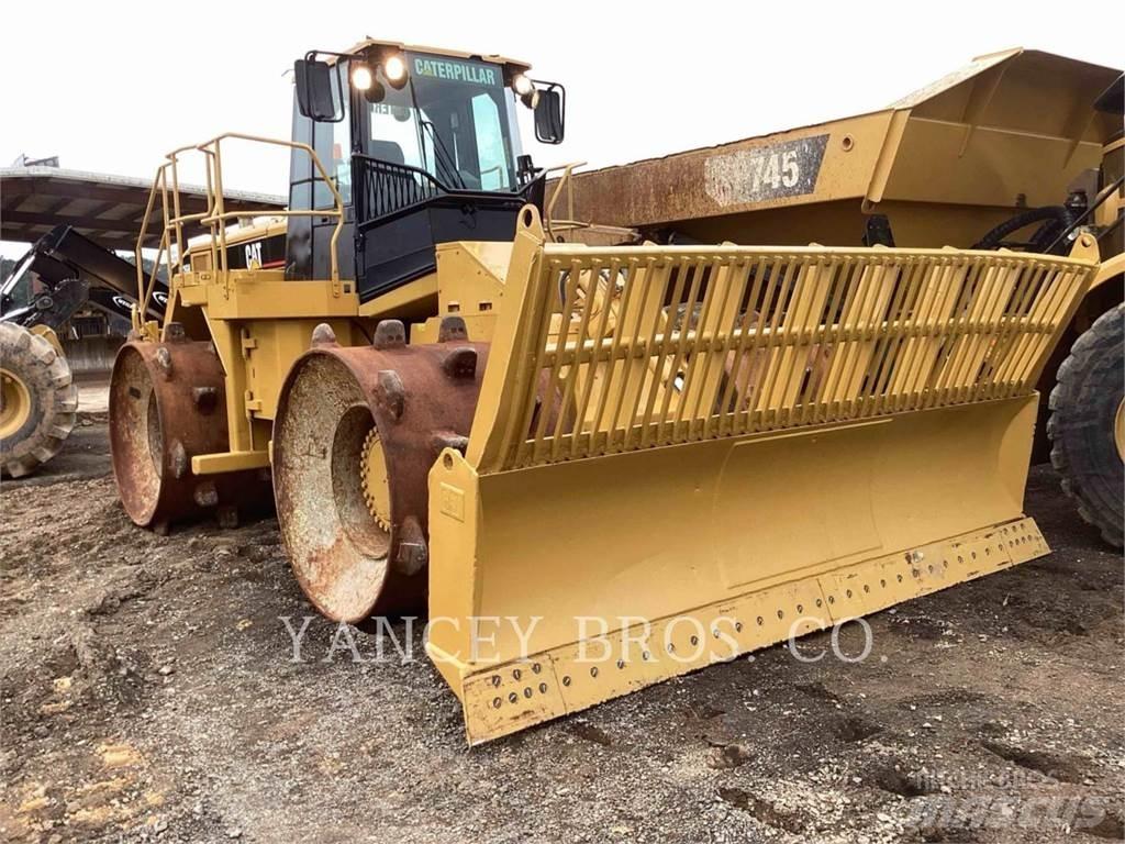 CAT 826H Augsnes blīvētāji
