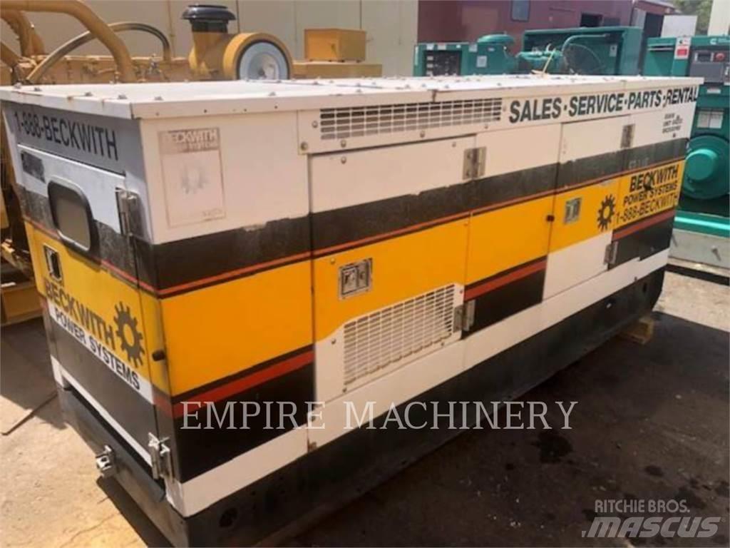 CAT 88KW Dīzeļģeneratori