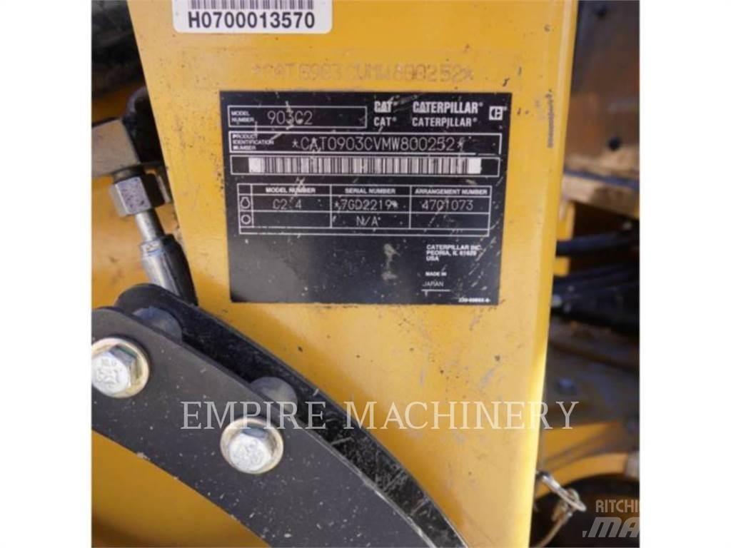 CAT 903C2 Iekrāvēji uz riteņiem