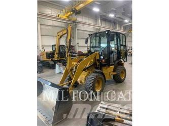 CAT 903D Iekrāvēji uz riteņiem