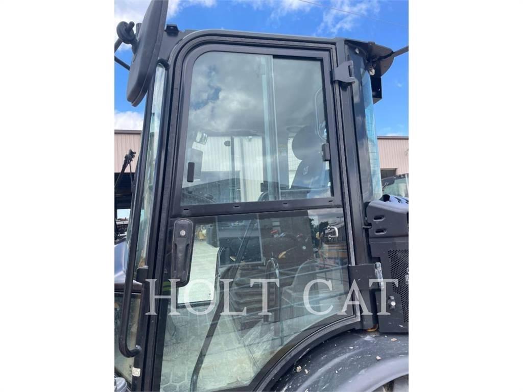 CAT 906 CAB Iekrāvēji uz riteņiem