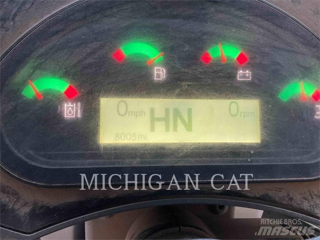 CAT 906M AR Iekrāvēji uz riteņiem