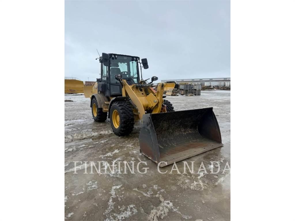 CAT 908-14 Iekrāvēji uz riteņiem