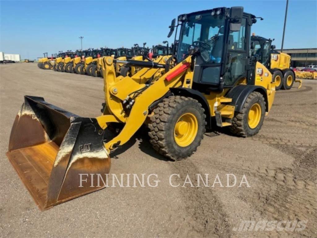 CAT 908-14 Iekrāvēji uz riteņiem