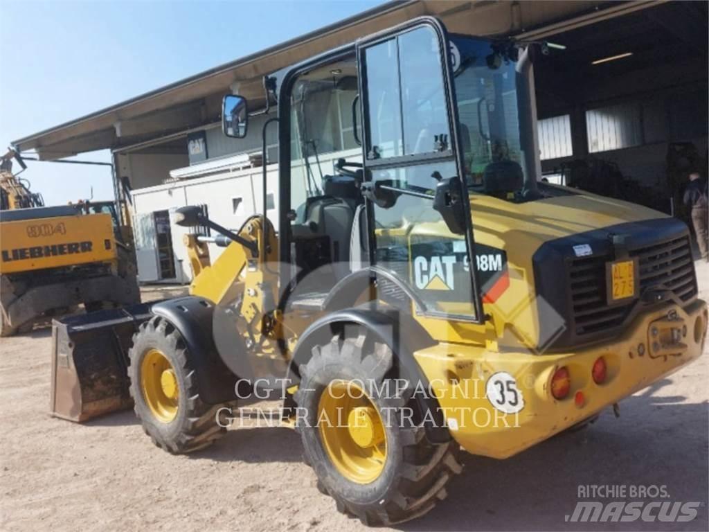 CAT 908 M Iekrāvēji uz riteņiem