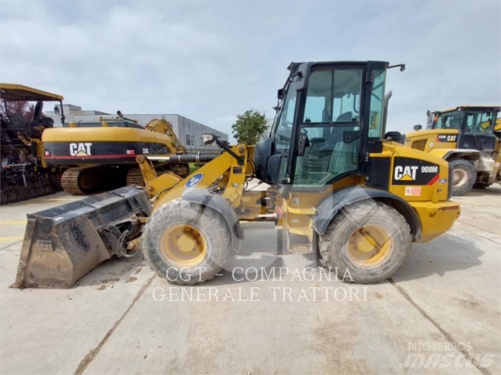 CAT 908 M Iekrāvēji uz riteņiem