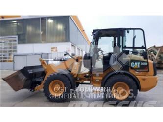 CAT 908 M Iekrāvēji uz riteņiem