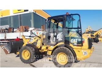 CAT 908 M Iekrāvēji uz riteņiem
