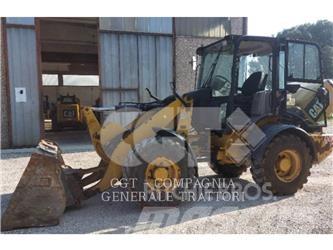 CAT 908H Iekrāvēji uz riteņiem