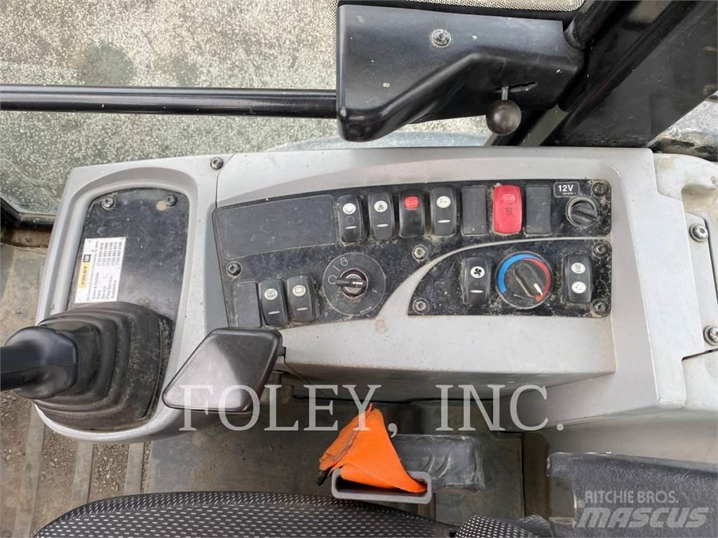 CAT 908H2 Iekrāvēji uz riteņiem