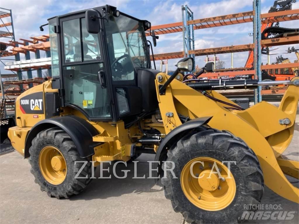 CAT 908M Iekrāvēji uz riteņiem