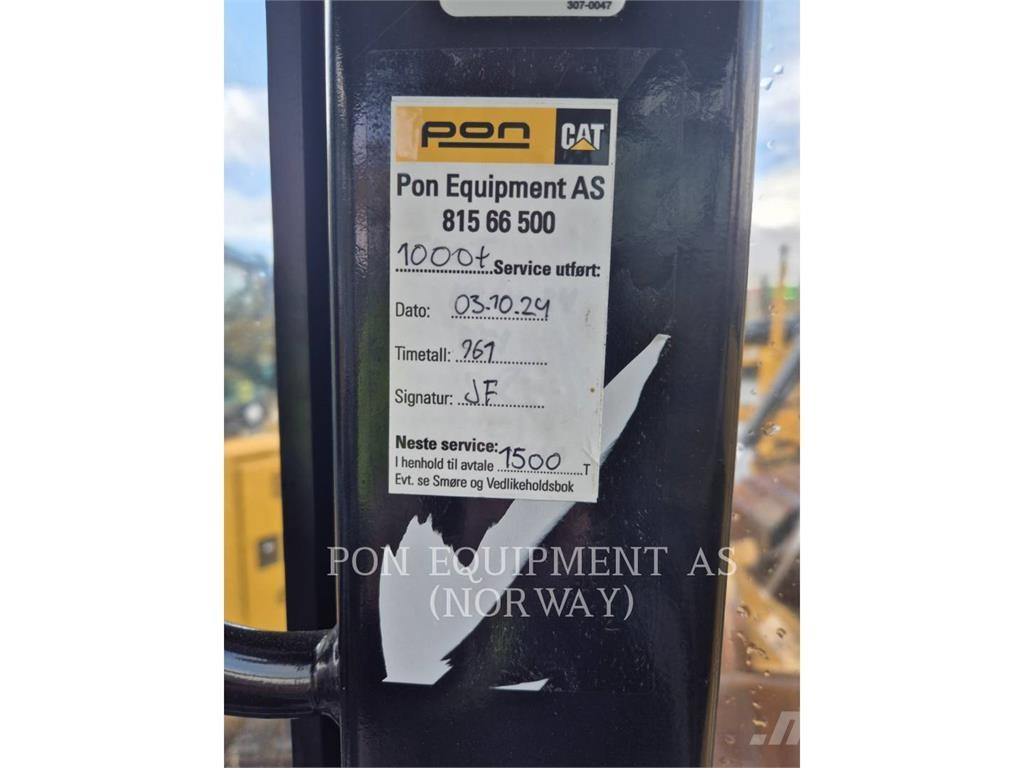 CAT 908M Iekrāvēji uz riteņiem