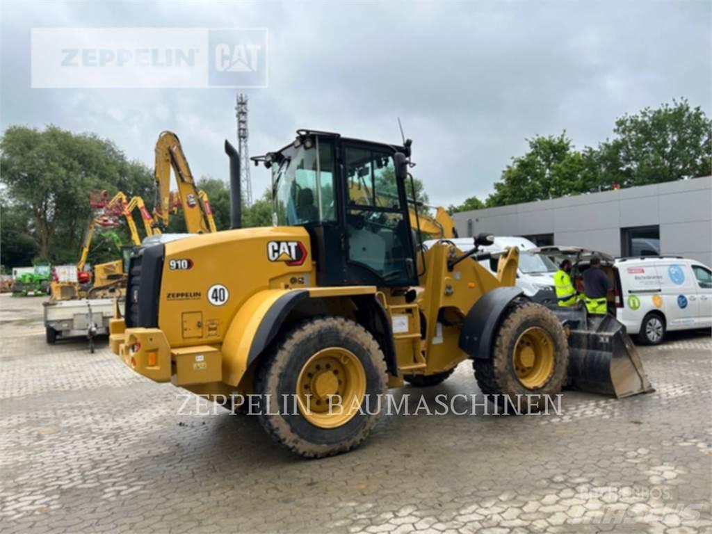 CAT 910-14A Iekrāvēji uz riteņiem