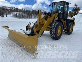 CAT 914 Iekrāvēji uz riteņiem
