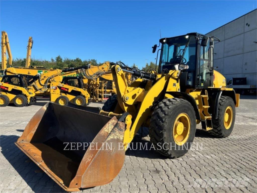 CAT 914-14A Iekrāvēji uz riteņiem