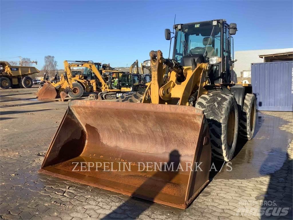 CAT 914K Iekrāvēji uz riteņiem