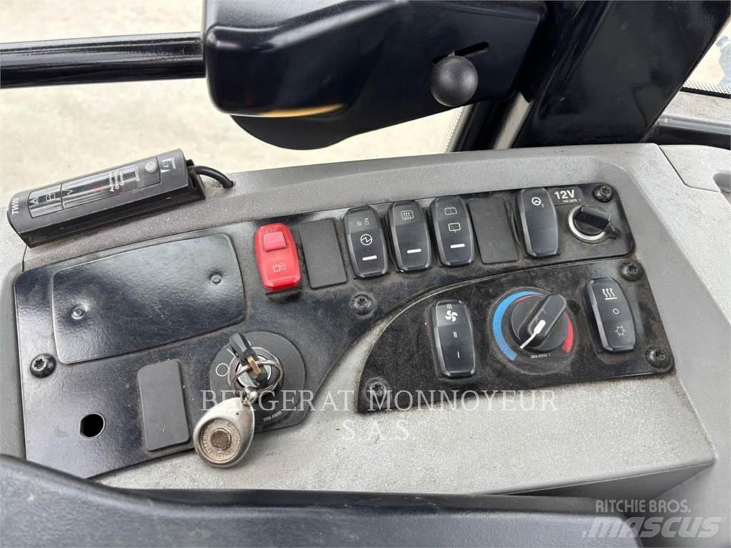 CAT 914M Iekrāvēji uz riteņiem