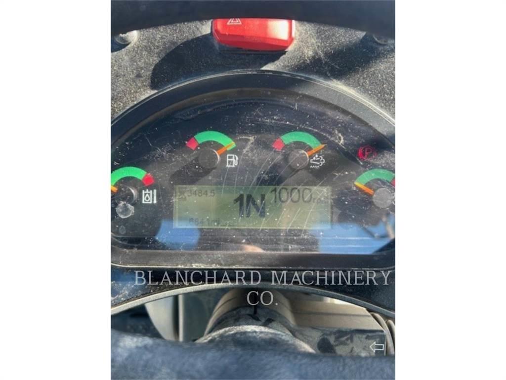 CAT 914M Iekrāvēji uz riteņiem