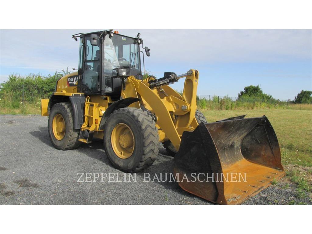 CAT 914M Iekrāvēji uz riteņiem