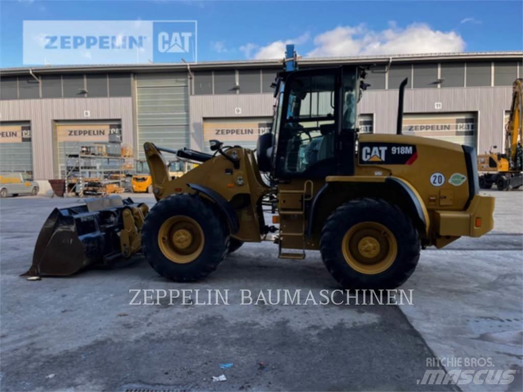 CAT 918M Iekrāvēji uz riteņiem
