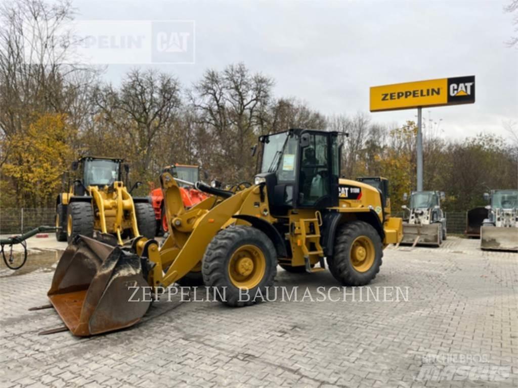 CAT 918M Iekrāvēji uz riteņiem