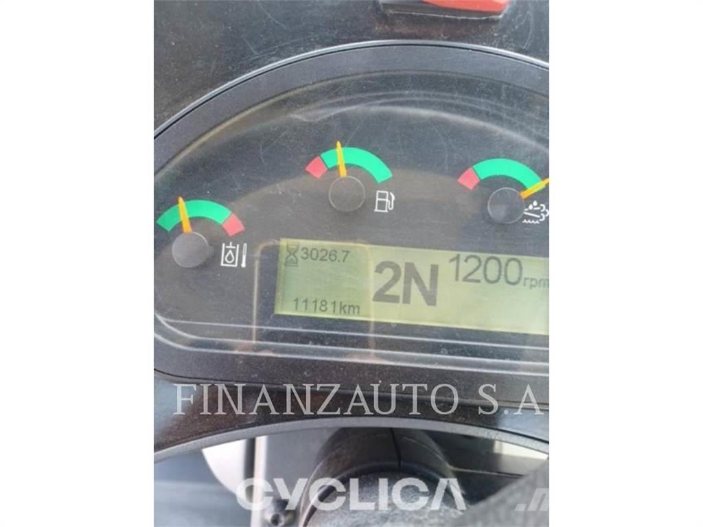 CAT 918M Iekrāvēji uz riteņiem