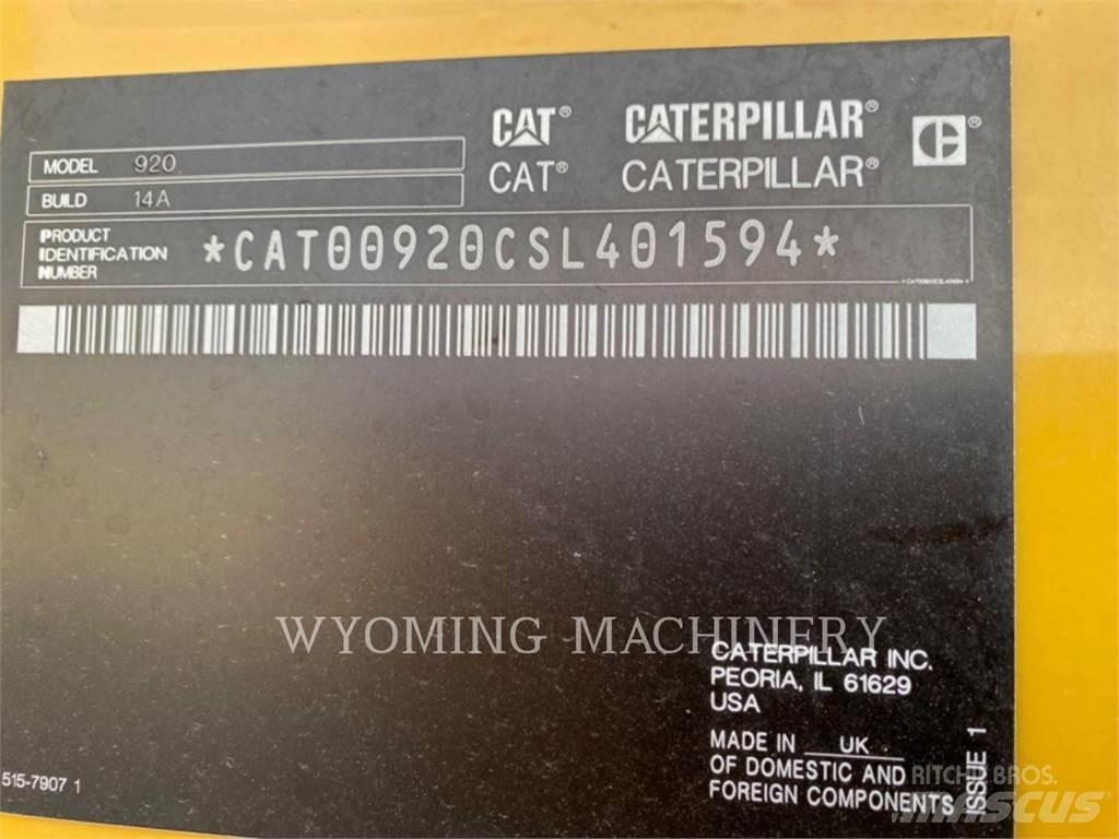 CAT 920 Iekrāvēji uz riteņiem