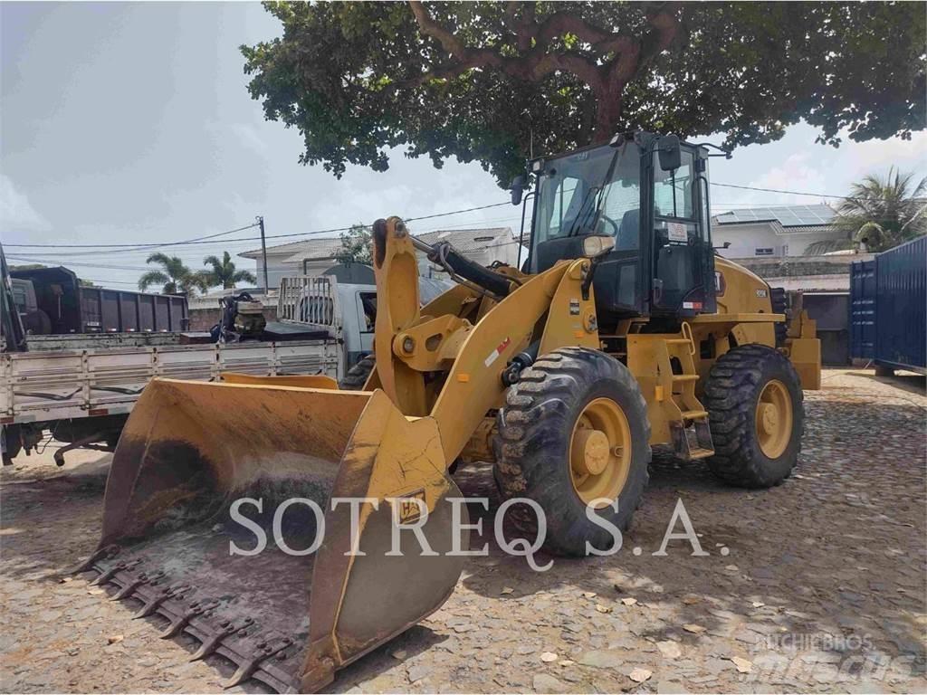 CAT 920 Iekrāvēji uz riteņiem