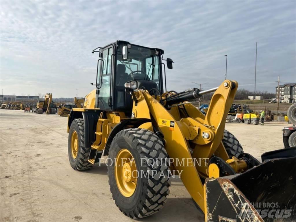 CAT 920-14 Iekrāvēji uz riteņiem