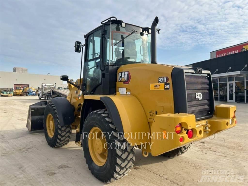 CAT 920-14 Iekrāvēji uz riteņiem