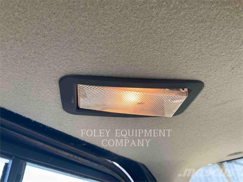 CAT 920-14 Iekrāvēji uz riteņiem